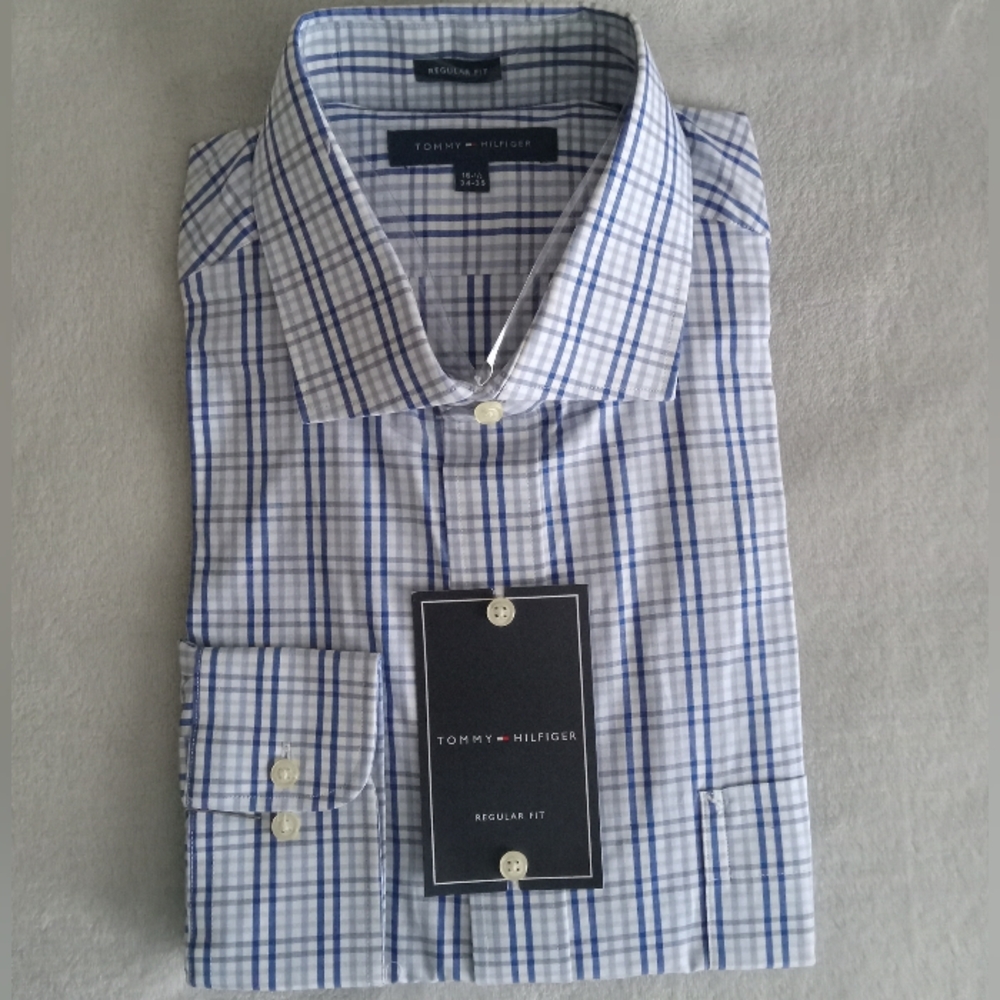 Tommy Hilfiger New with tag Regular Fit Neck Men Size 16 1/2 Blue & White check